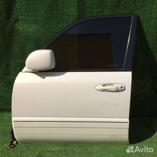 Дверь передняя левая Lexus LX470 J100 Перламутр рж