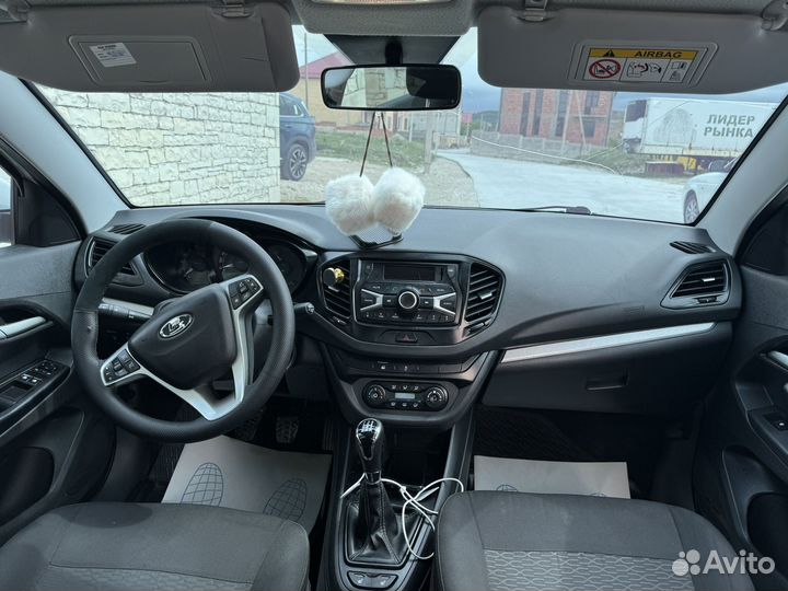 LADA Vesta 1.6 МТ, 2019, 286 000 км