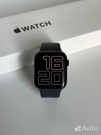 Смарт-часы Apple Watch SE 2022 40mm