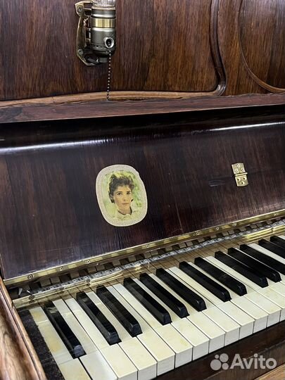 Пианино 19 век (сделано под рабочий стол)