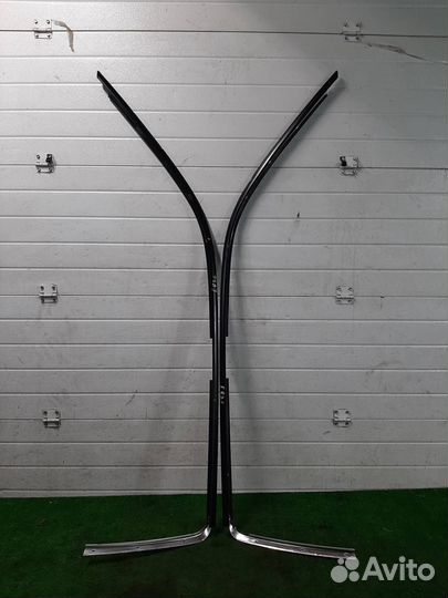 Молдинг крыши Subaru Forester SG/S11 2003