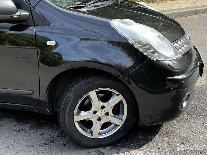 Nissan Note 1.6 AT, 2008, 149 620 км