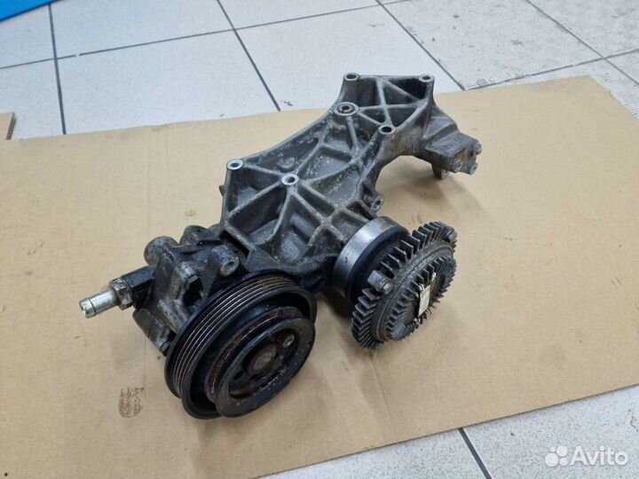 Кронштейн генератора 1.8 ADR Audi A4/A6 Passat B5