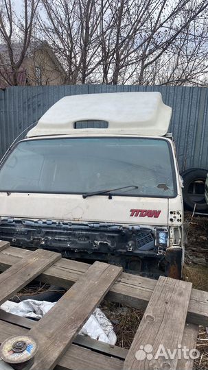 Спойлер на крышу мазда титан широколобый