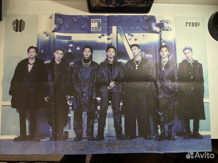 Плакат группы BTS (оригинальный из альбома Proof)