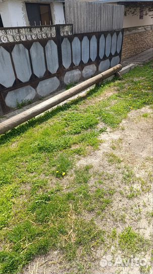 Столб деревянный