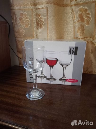Бокалы для вина