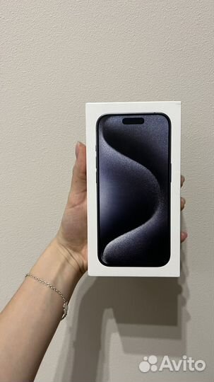iPhone 15 Pro, 256 ГБ