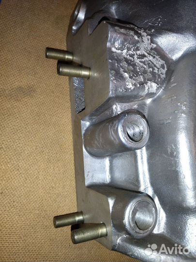 Крышка распределительная