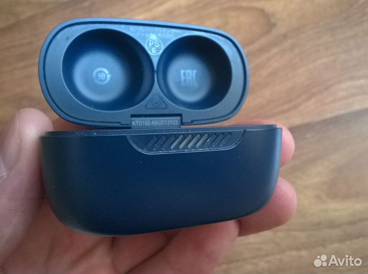 Кейс футляр для наушников JBL