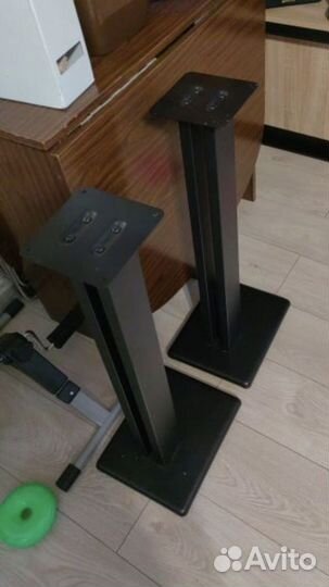 Стойки под акустику