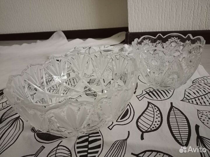 Хрустальная менажница,стаканы,пепельница, штрафная