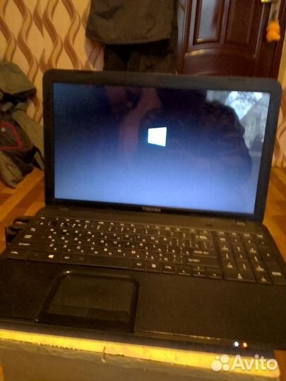 Ноутбук toshiba