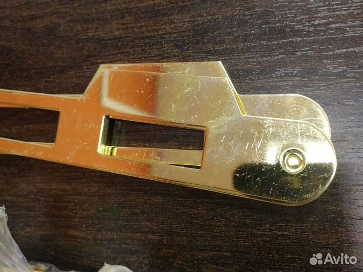 Замки для межкомнатных дверей AGB