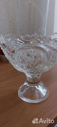 Хрустальная ваза