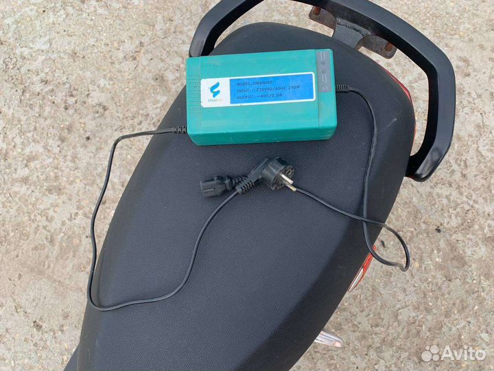 Электроскутер Eltreco Zing Vinni