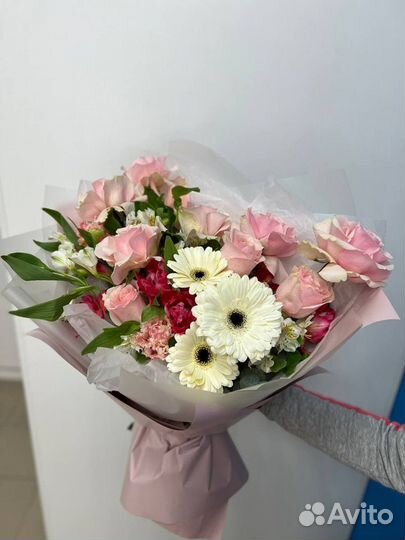 Цветы розы с доставкой