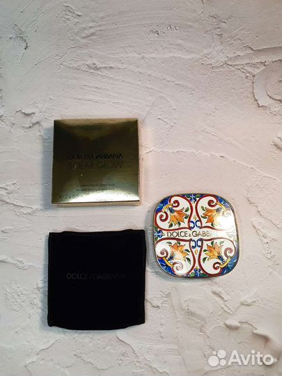 Румяна хайлайтер Dolce Gabbana