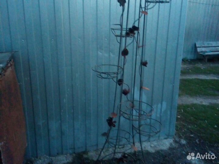 Подставка для цветов