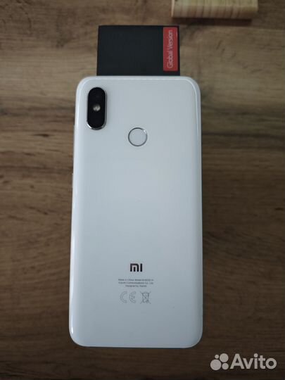 Xiaomi Mi 8, 8/128 ГБ