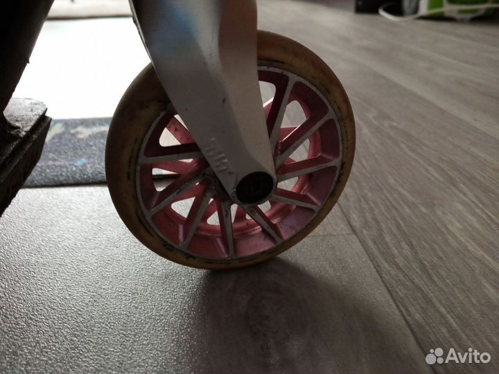 Трюкавой самокат