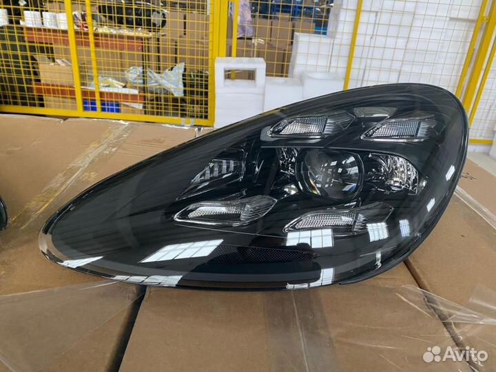 Фары Porsche Cayenne 958 Светодиодные, 2010-2014