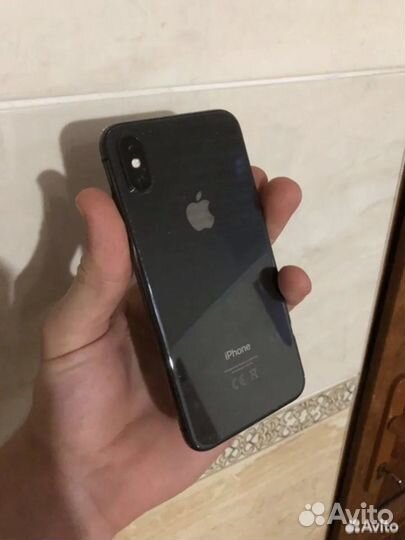 iPhone X, 64 ГБ