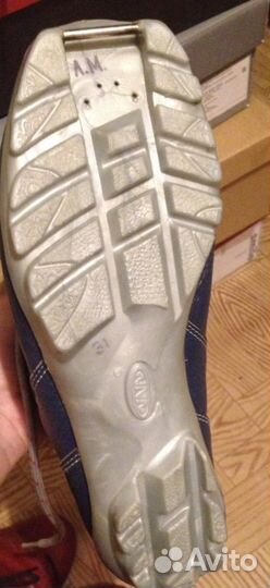 Ботинки лыжные