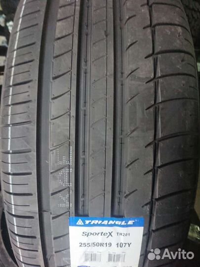 Triangle Sports TH201 255/50 R19