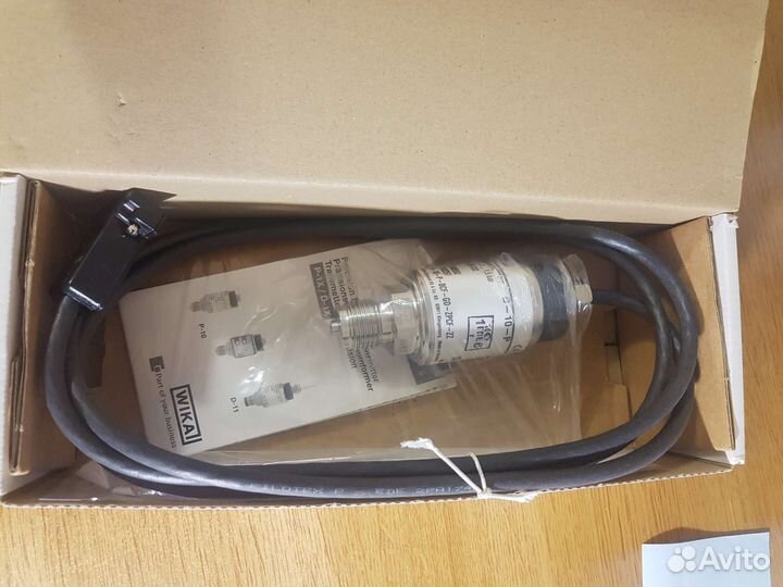 Прецизионный цифровой датчик давления Wika D-10-P