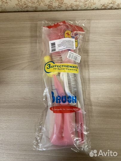 Ершик и набор щеток для мытья детской посуды