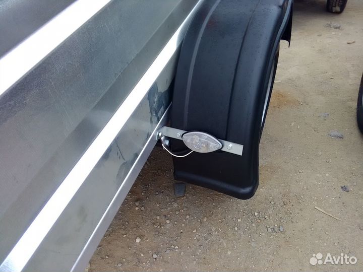 Прицеп легковой