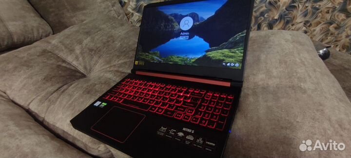 Asus nitro 5