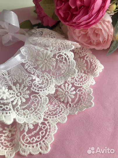 Кружевной воротник