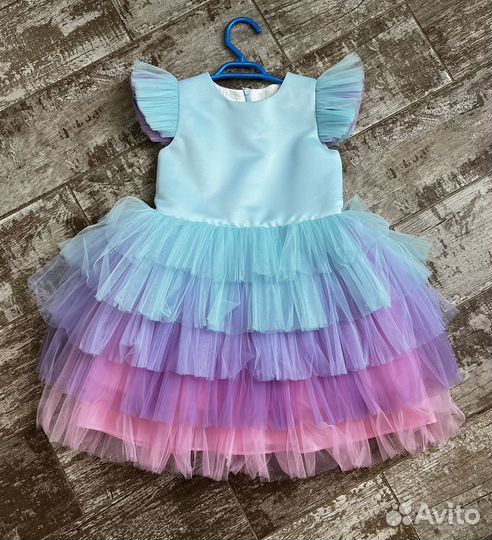 Нарядное платье 116 122