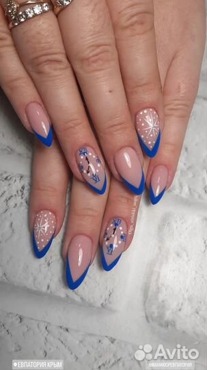 Наращивание ногтей