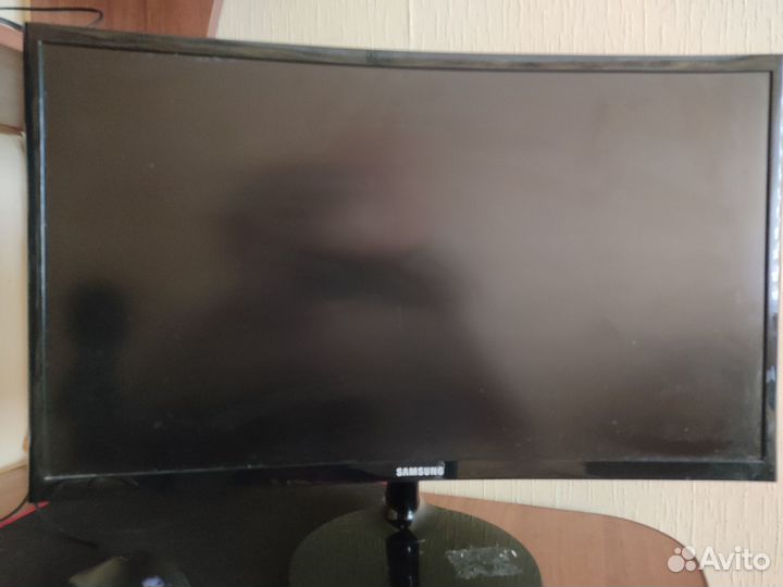 Монитор Samsung c24f390fhi