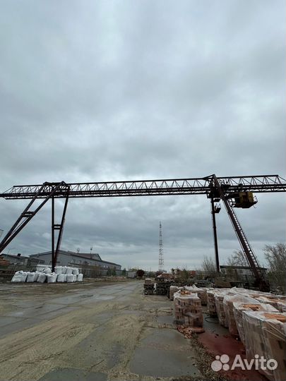 Козловой кран 12 тон