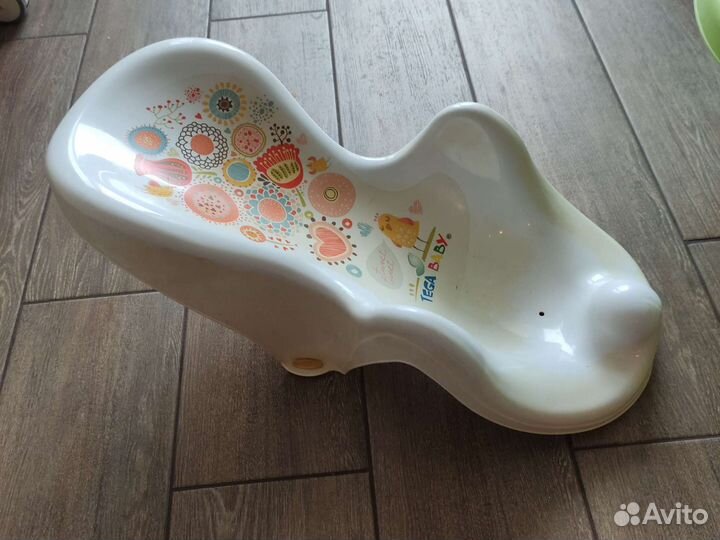 Ванночка для купания с горкой