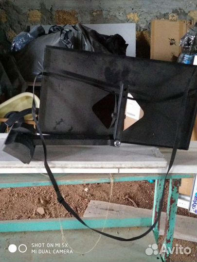 Держатель для телевизора