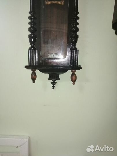 Старинные настенные часы