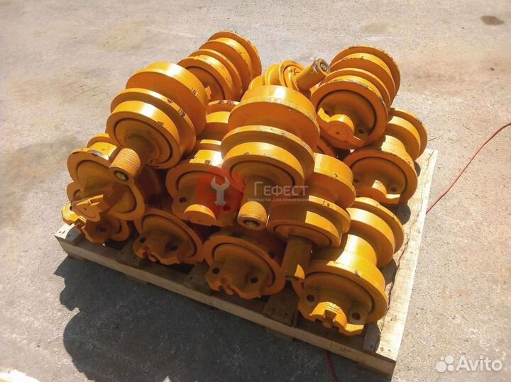 Каток поддерживающий Komatsu PC400-8 208-30-00510