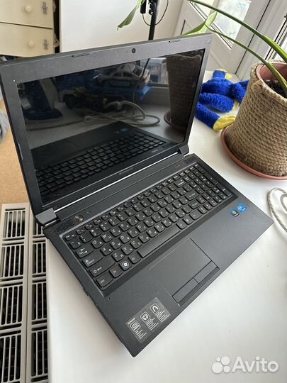 Ноутбук lenovo