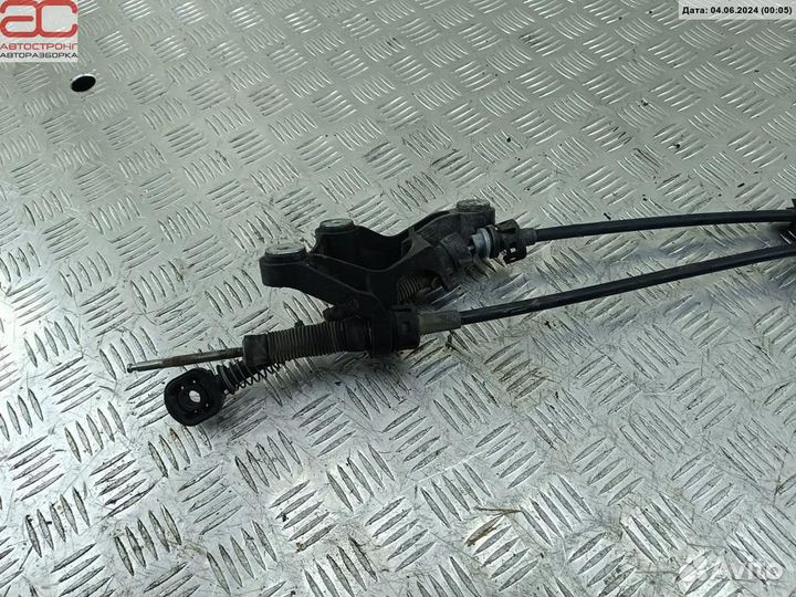 Кулиса кпп для Skoda Fabia 2 (5J) 6Q0711061E