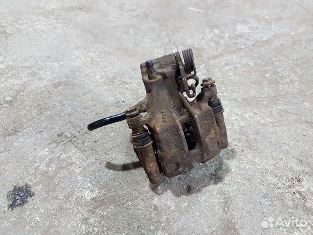 Суппорт задний левый фольксваген пассат B3