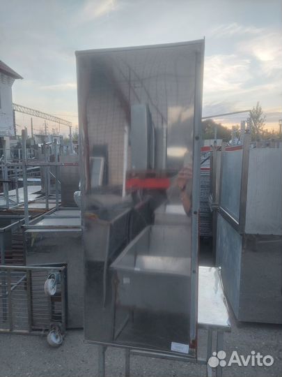 Зонт вытяжной