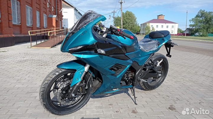 Электромотоцикл BMW RR 3000W (на цепи)