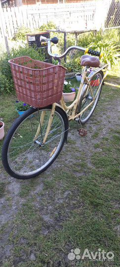 Велосипед взрослый женский с корзиной