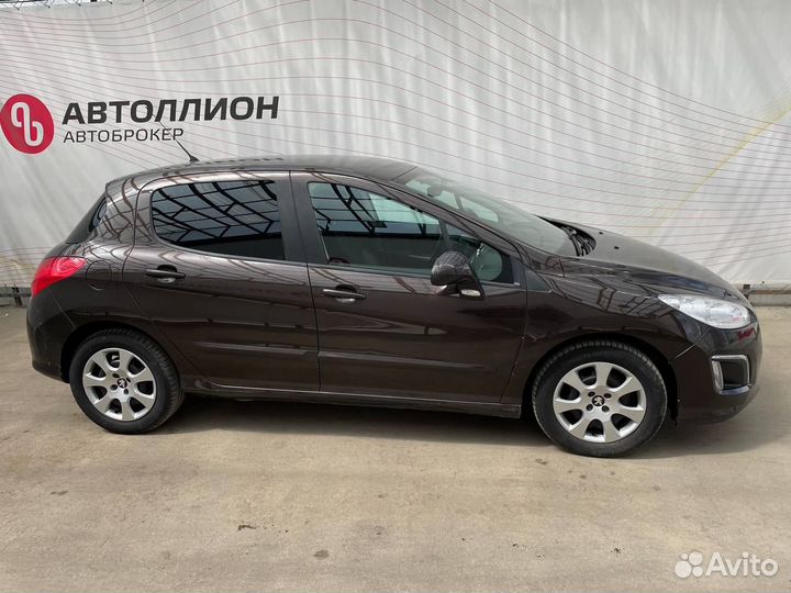 Peugeot 308 1.6 AT, 2012, 94 000 км