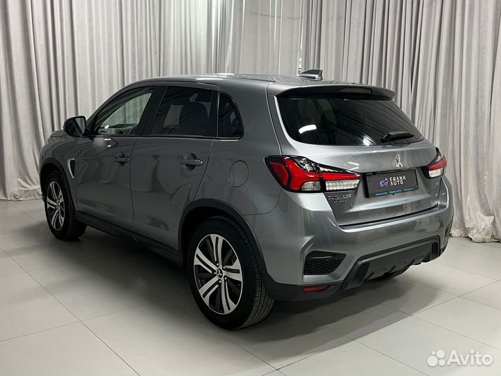 Mitsubishi Outlander Sport 2.0 CVT, 2023